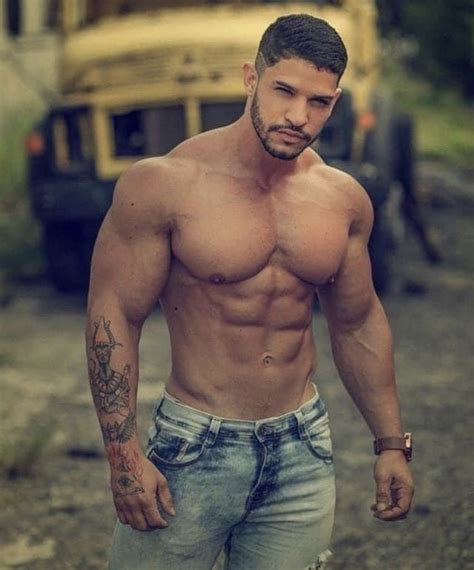 Muscle Man Gay Porn Videos 